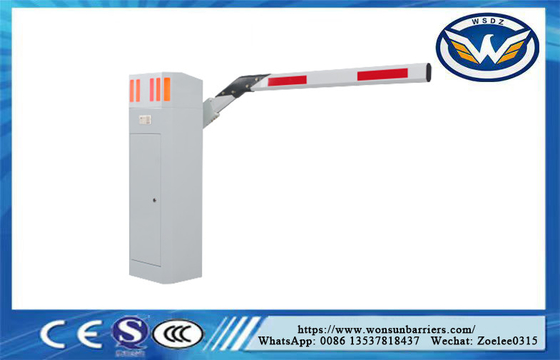Paslanmaz çelik otopark bariyer kapısı 200W 1.5s-6.0s ayarlanabilir hız IP54