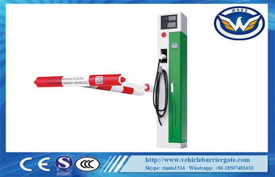 Enerji araçları için şarj sistemi olan otomatik bariyer kapısı